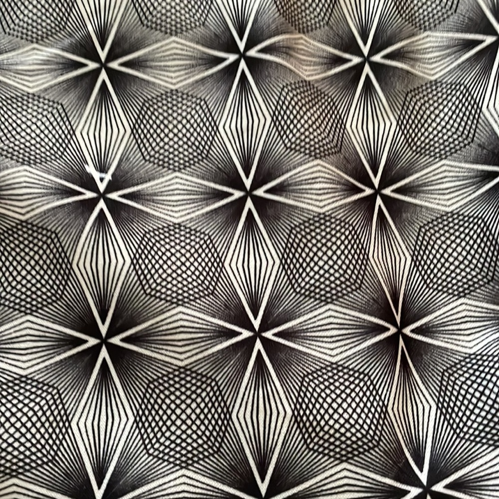 Geometric dress - Picture 3 of 3